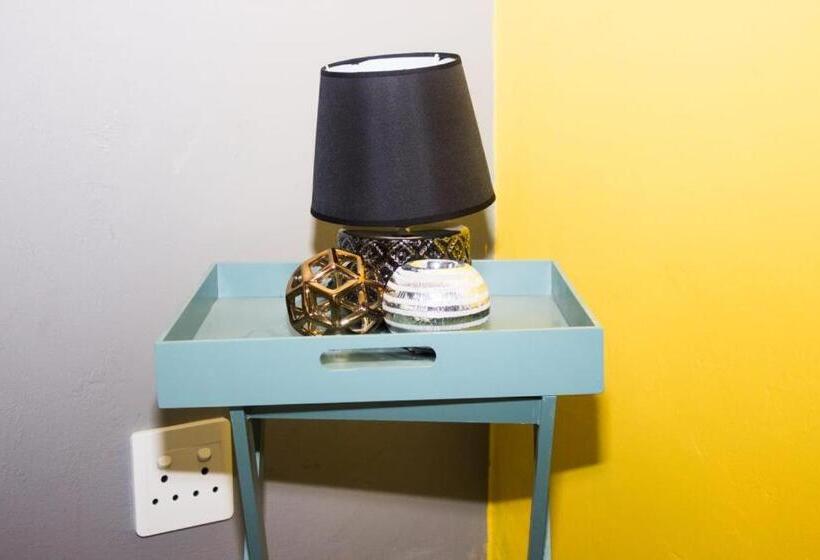 スタンダードルーム, Rukza S Guest House