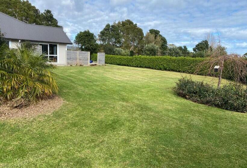 חדר דלוקס עם מיטת קינג, Fitzroy Bnb 39b Whangapoua Road