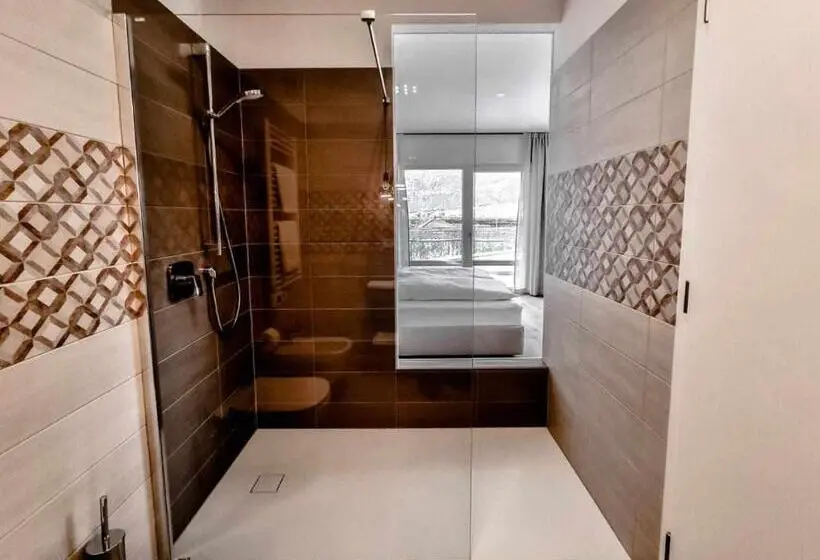 スタンダードルーム, Pitla Cuna Eco Relais