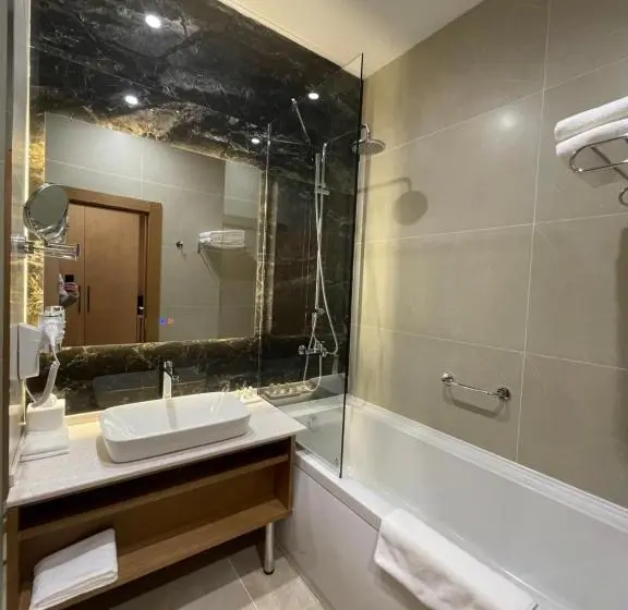 Quarto deluxe, Farovon Khiva
