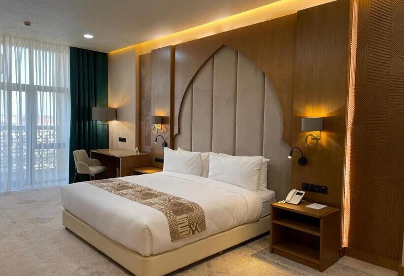 جناح, Farovon Khiva