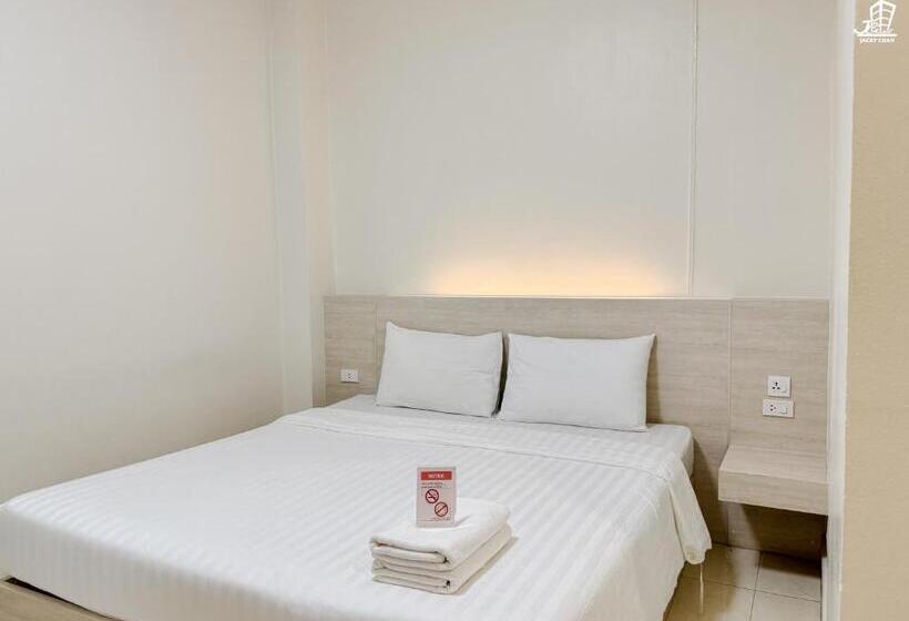 Номер Deluxe Кровать Кинг, Jacky Chan