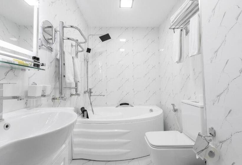 Deluxe Stúdió Szoba, Roadside By Khorrot