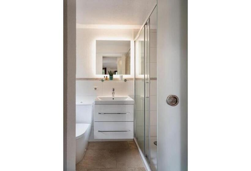 标准间, Finkenhof