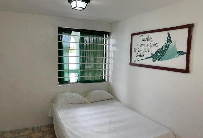 标准间, The Wave Hostel Corn Island