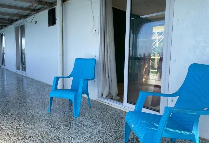 豪华房间, The Wave Hostel Corn Island