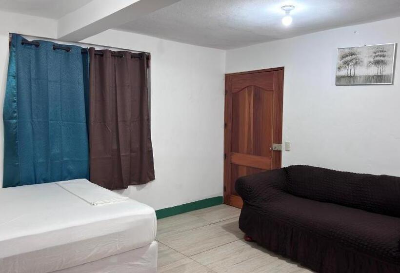 四人豪华间, The Wave Hostel Corn Island