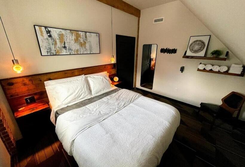 דירת חדר דלוקס, Gamble Mill