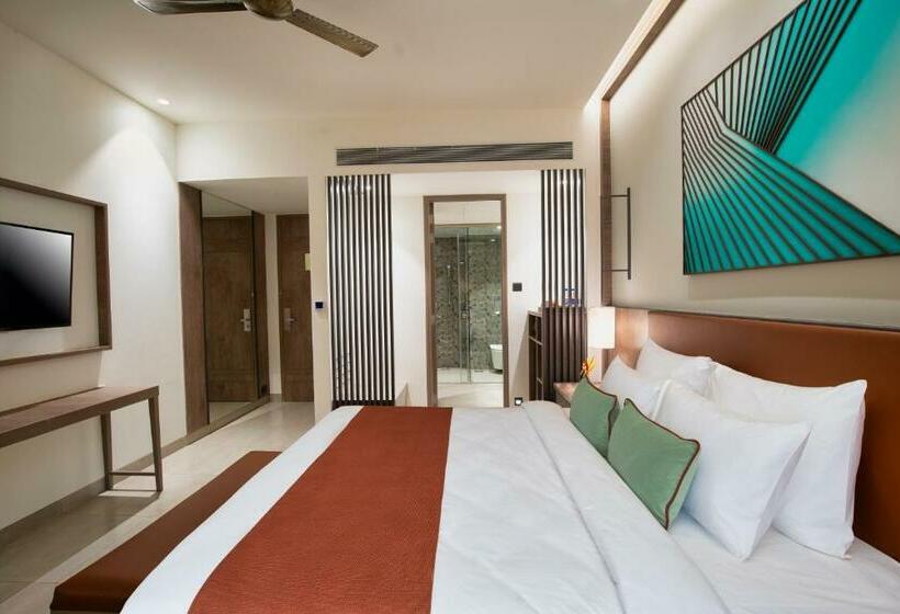 غرفة ملكية, Amoravida By 7 Apple Resorts, Goa