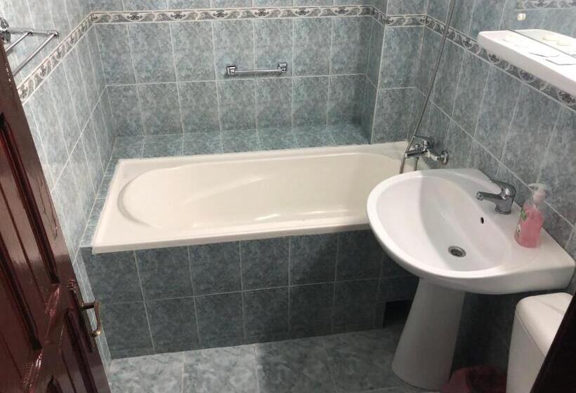 スタンダードルーム, Mountain Breeze