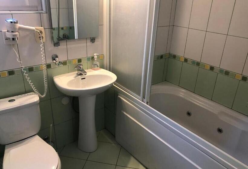 スタンダードトリプルルーム, Mountain Breeze