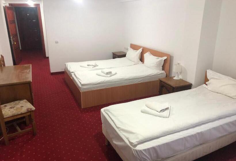 スタンダード4人部屋, Mountain Breeze