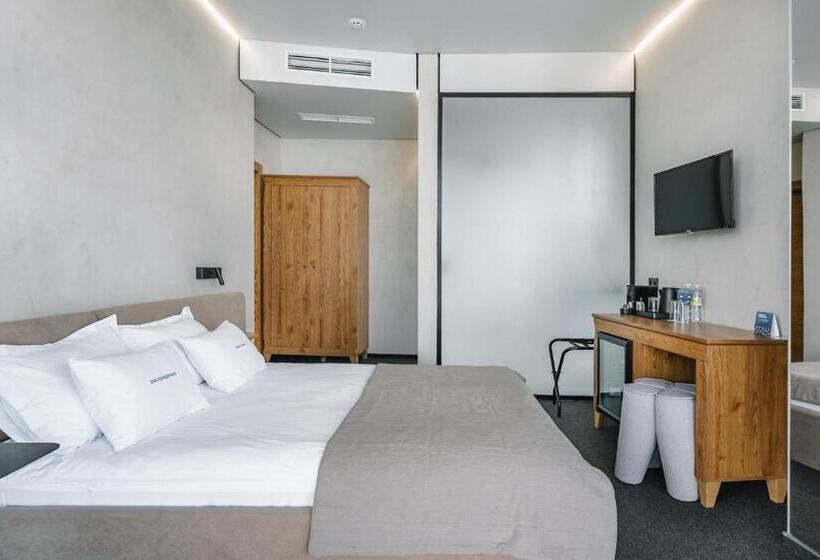 סוויטה, Ribas Rooms Lutsk