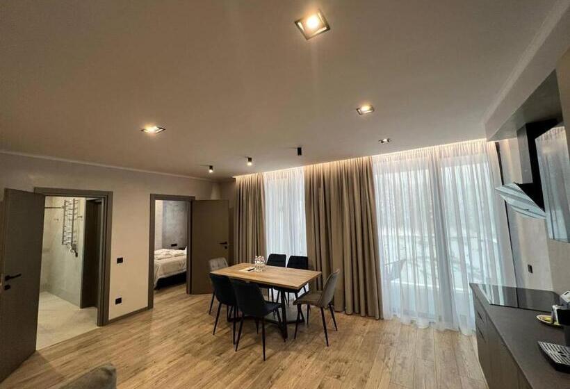 سوییت لوکس, Rest&ski Spa Resort