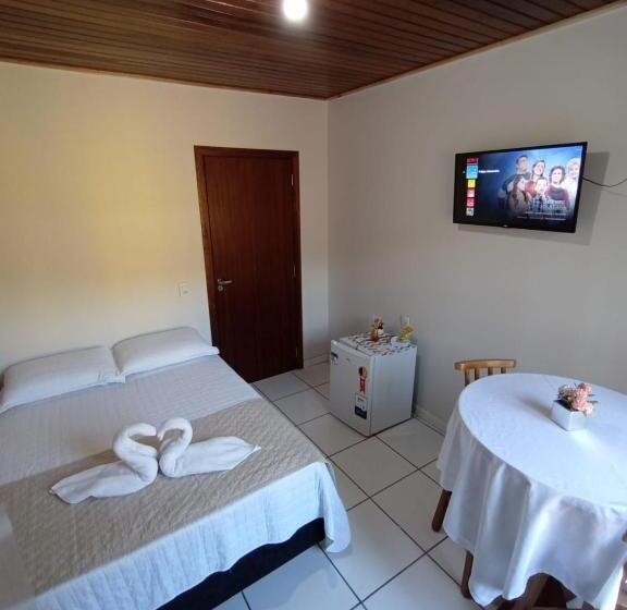 חדר משפחתי, Pousada Vô Lica Com Piscina