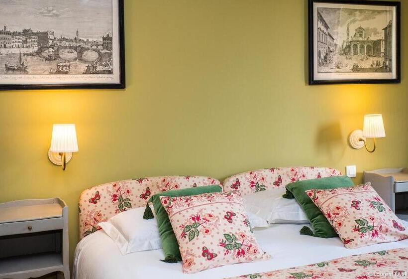 غرفة قياسية مطلة على الجبل, Chateau De Maillat