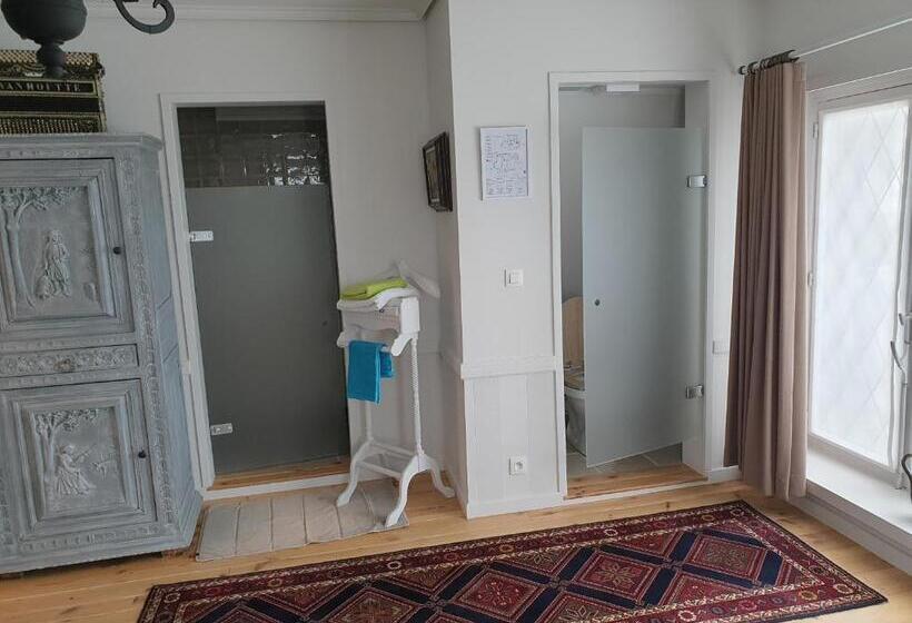 חדר דלוקס, Den Hoge Doorn