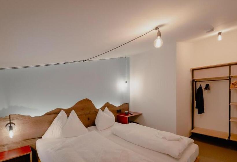 Апартаменты 1 Спальня с Балконом, Bett & Berg Bad Ischl, Self Check In