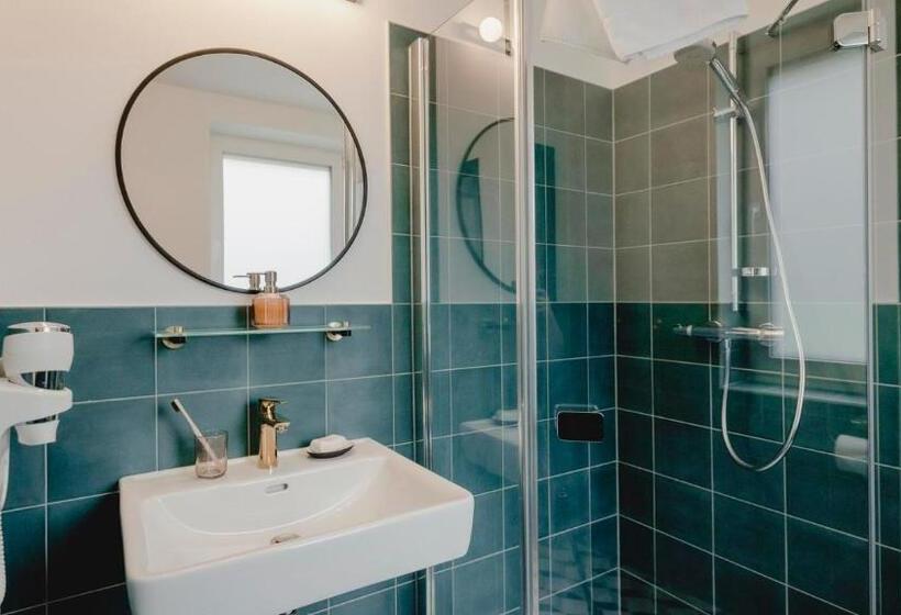 غرفة قياسية مزوَّدة بتراس, Bett & Berg Bad Ischl, Self Check In