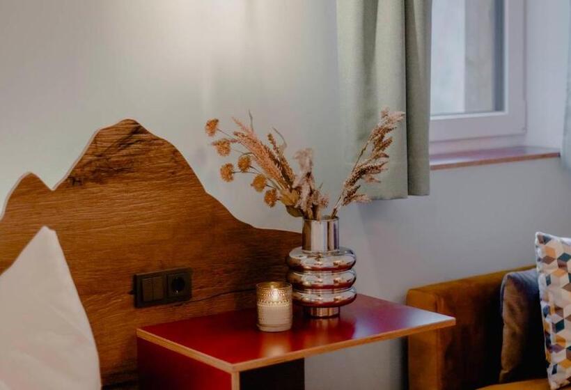 标准间, Bett & Berg Bad Ischl, Self Check In