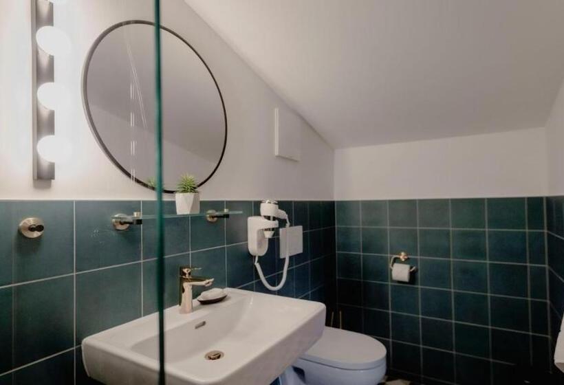 Номер Стандарт, Bett & Berg Bad Ischl, Self Check In