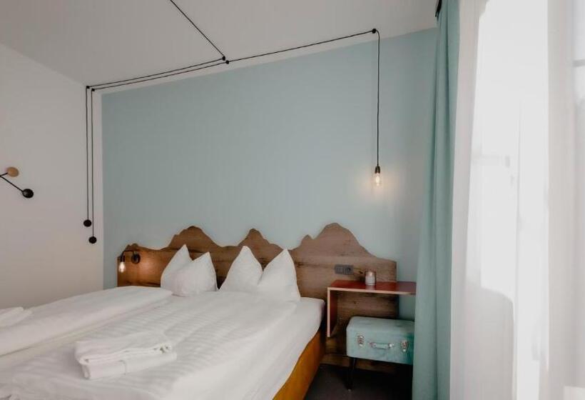 Номер Стандарт с Террасой, Bett & Berg Bad Ischl, Self Check In
