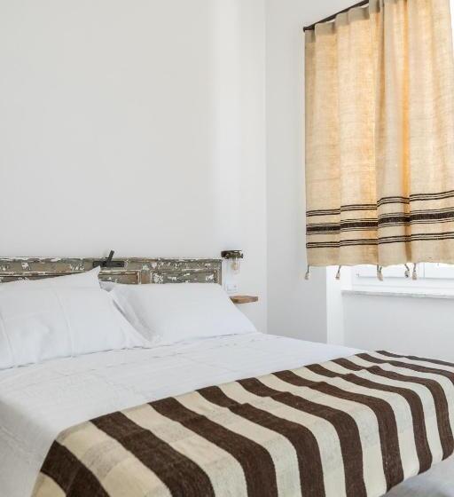 اتاق استاندارد با بالکن و چشمانداز دریا, Agriturismo Belvedere 9