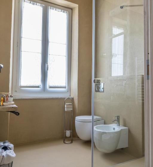 اتاق استاندارد با بالکن و چشمانداز دریا, Agriturismo Belvedere 9