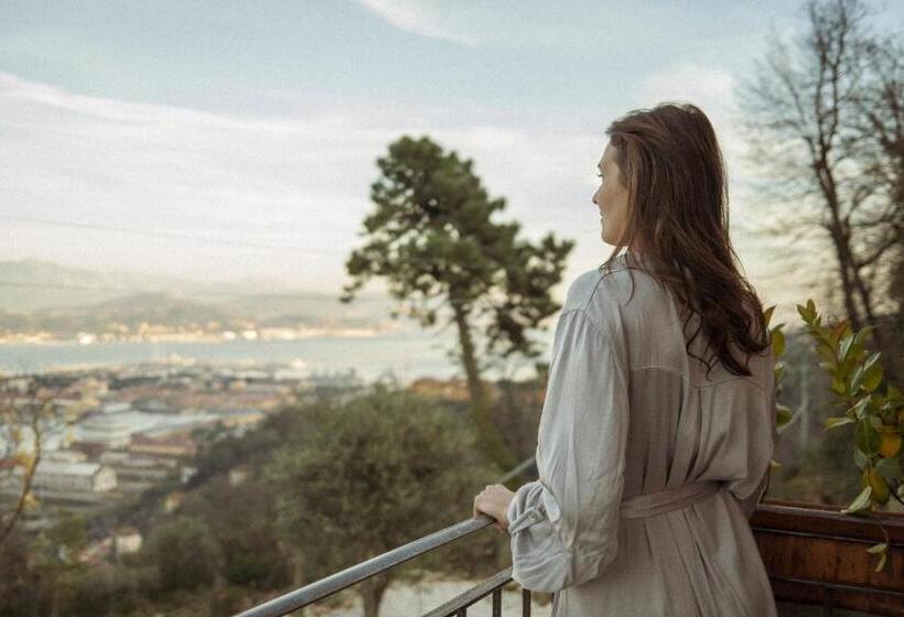 اتاق استاندارد با بالکن و چشمانداز دریا, Agriturismo Belvedere 9