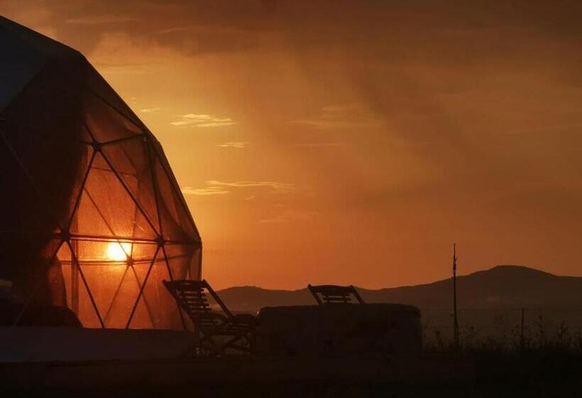 اتاق لوکس خانوادگی, Jewelberry Glamping Hotel Tbilisi