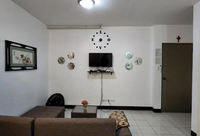 ファミリーステューディオ, Ilia S Cozy Abode Near Enchanted Kingdom & Nuvali