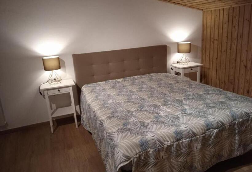 标准间, La Mansarda