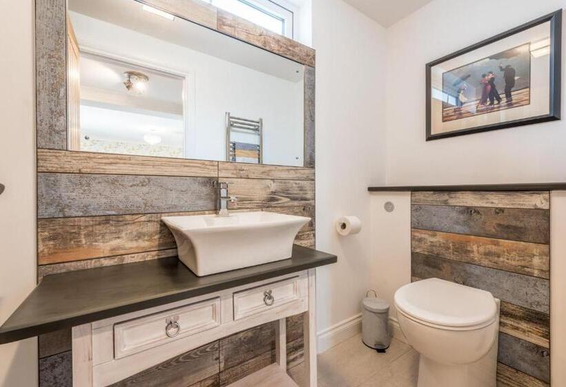 Superior Rum med Terrass, Mandalay