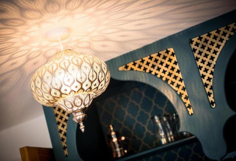 Deluxrum med Balkong, Mandalay