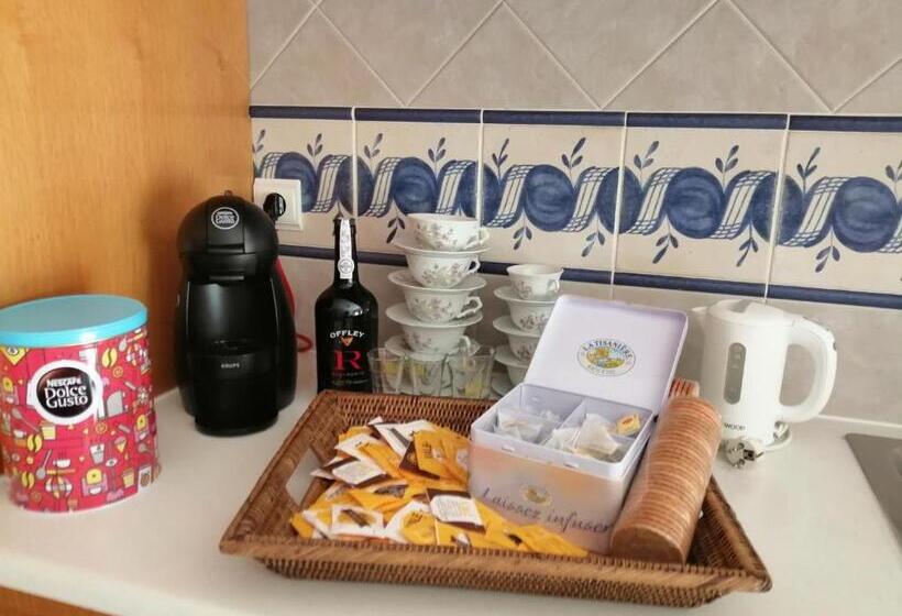 Люкс, Moradia Chicharro