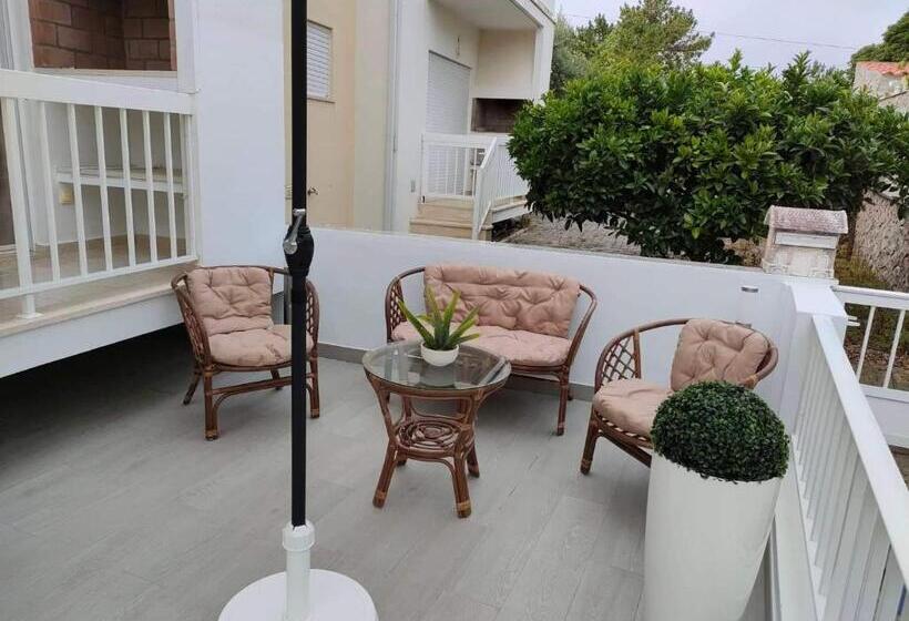 Номер Стандарт, Moradia Chicharro