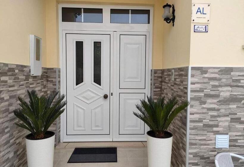 Номер Стандарт, Moradia Chicharro