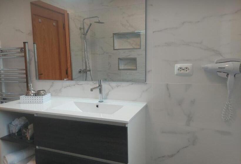 Номер Стандарт, Moradia Chicharro