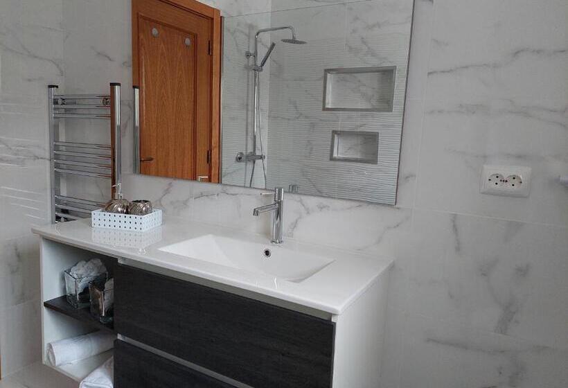 Номер Стандарт, Moradia Chicharro