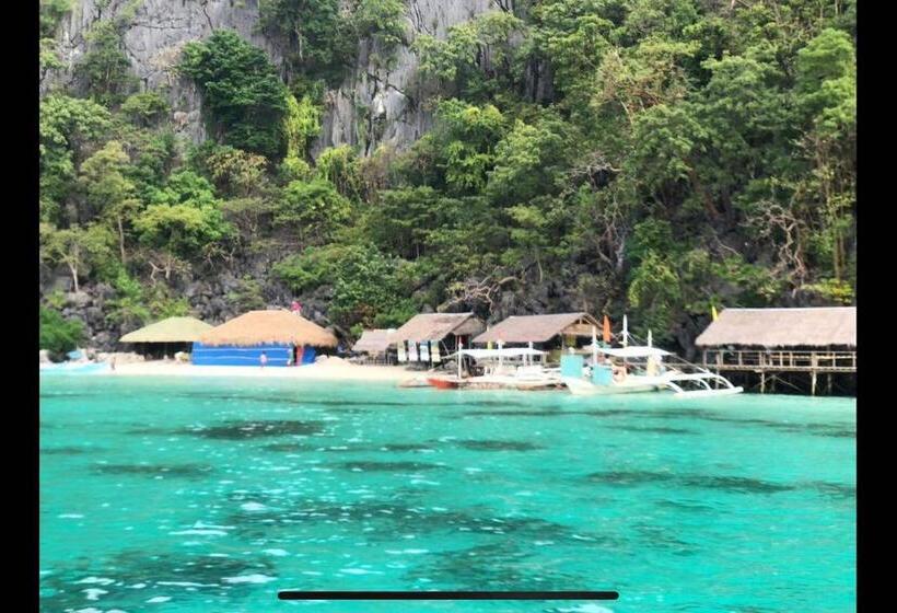 套房带园景, Bella Villa Coron
