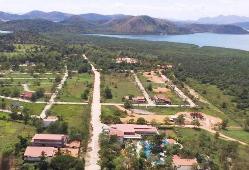 带大床的套房, Bella Villa Coron