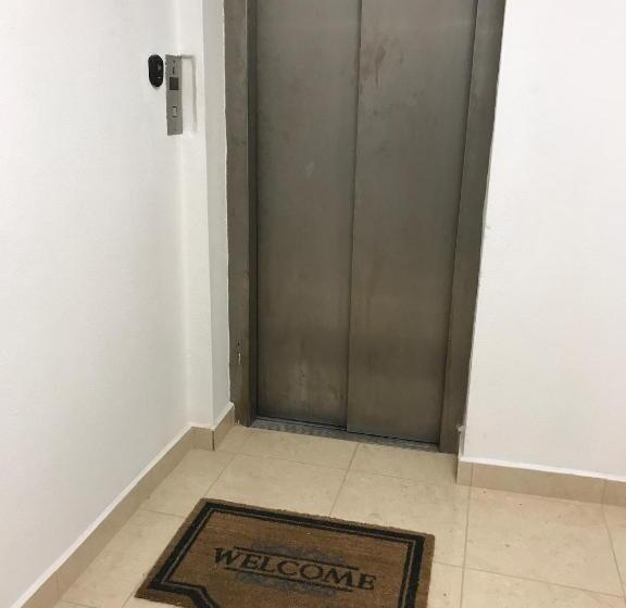 חדר סטנדרט עם מיטת קינג, Apartament In Regim Hotelier