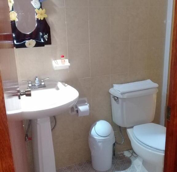 חדר סטנדרט, Don Celes