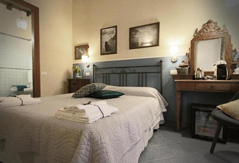 Номер Стандарт, Unico