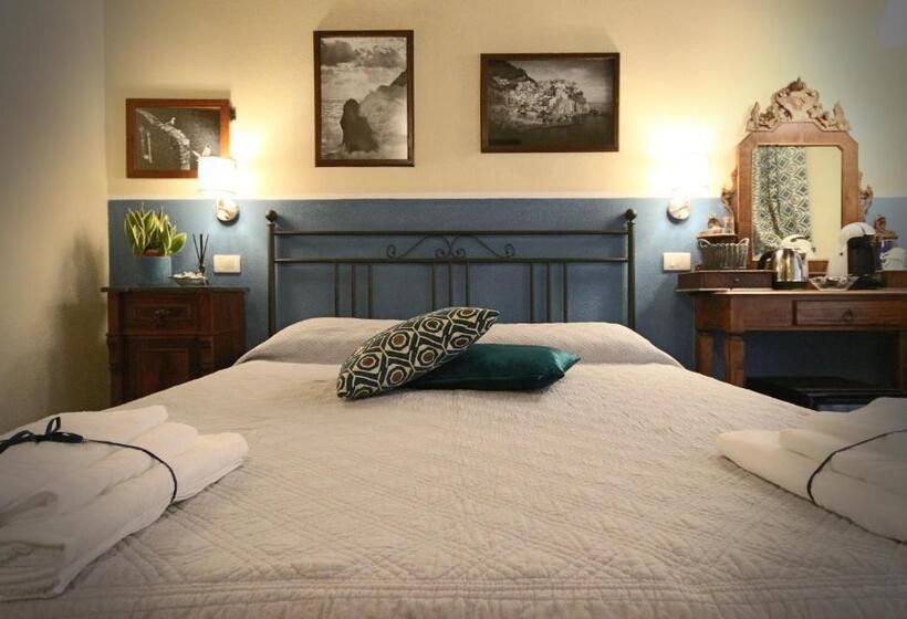 Номер Стандарт, Unico