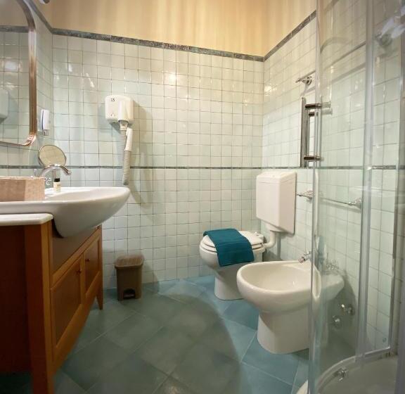 Номер Стандарт, Unico