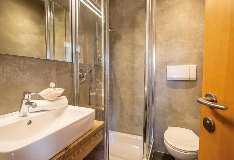 דירה בת חדר שינה 1 עם מרפסת, Residence Alpenrose