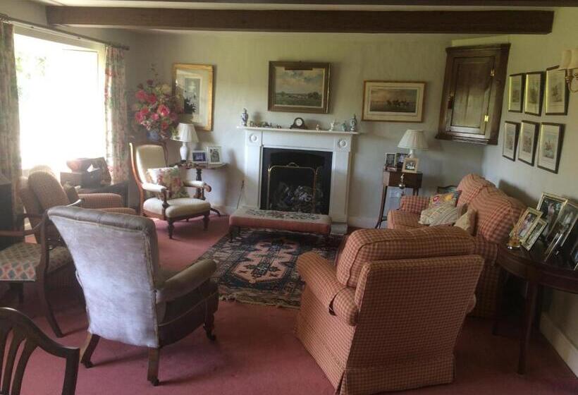 חדר סטנדרט, Mill Farm