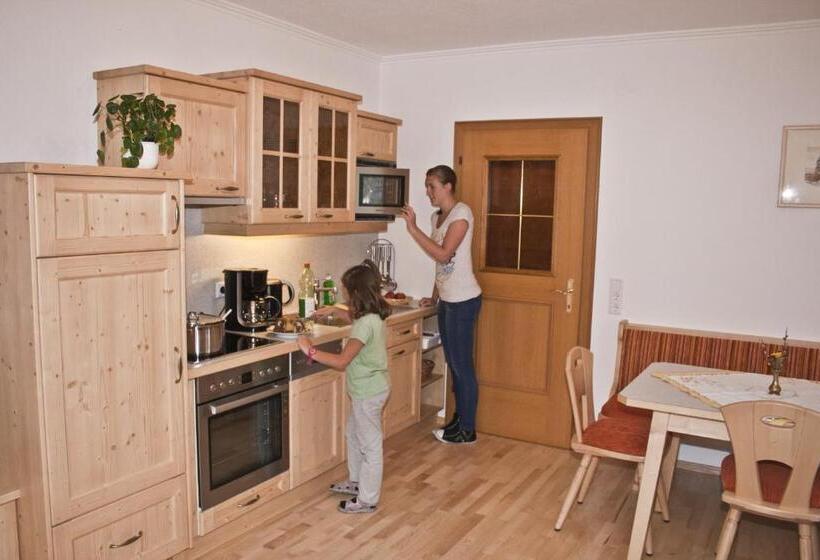 Family Suite, Das Kleine Berg