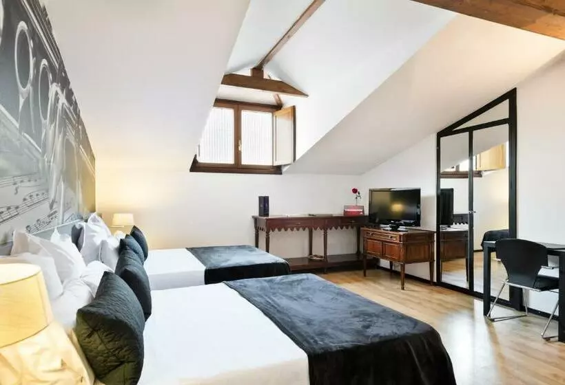 اتاق استاندارد سه نفره, Abba Jazz Hotel Vitoria